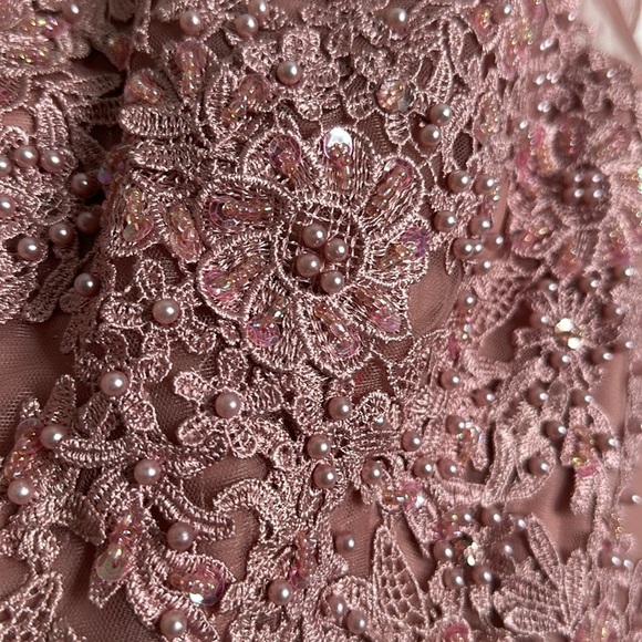 Sublime collection dusty pink beaded lace saffron maxi formal dress size L - Picture 6 of 14